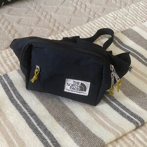 The North Face Berkeley Lumbar Waist Bag w/ adjustable strap